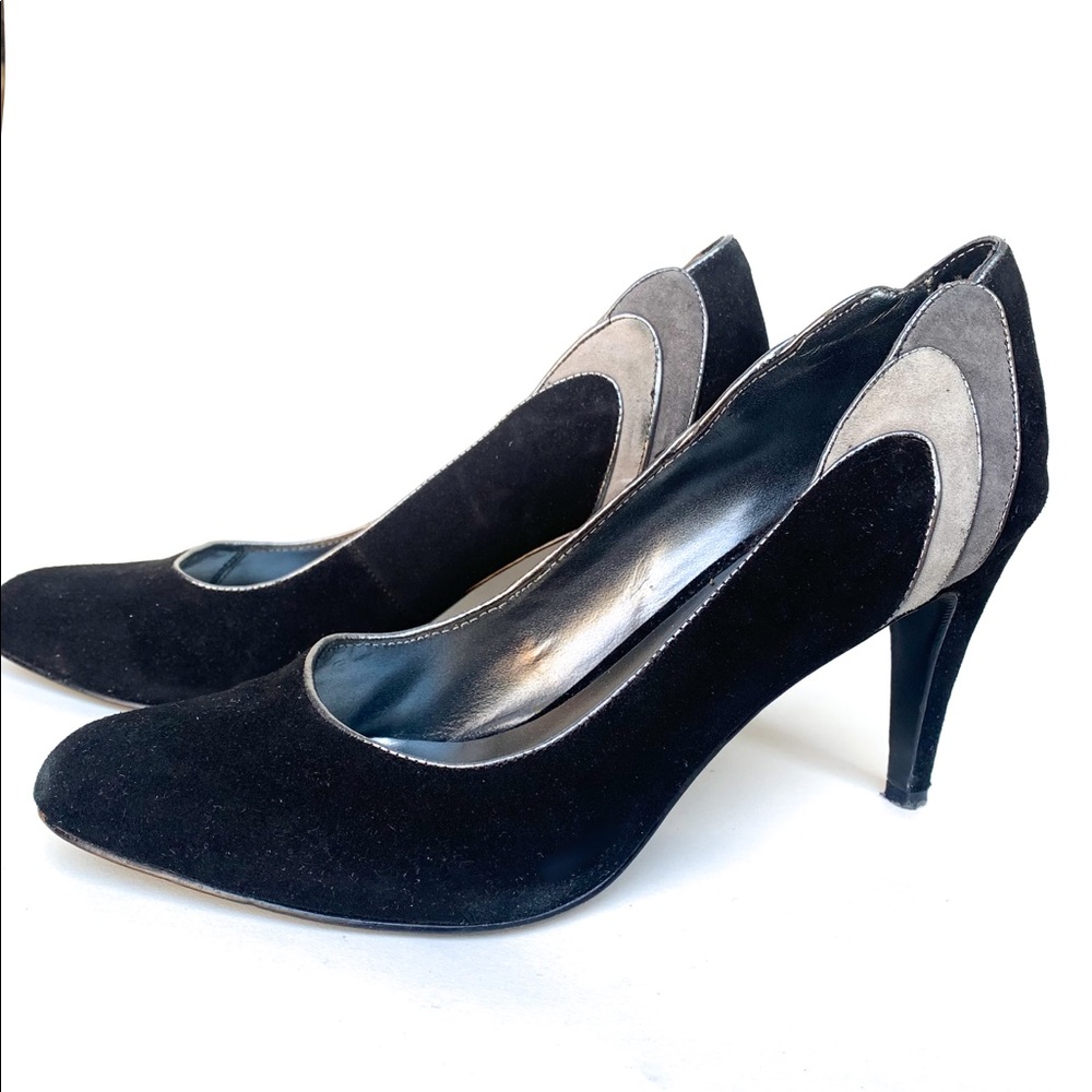 Art Deco suede stiletto pumps by Minelli